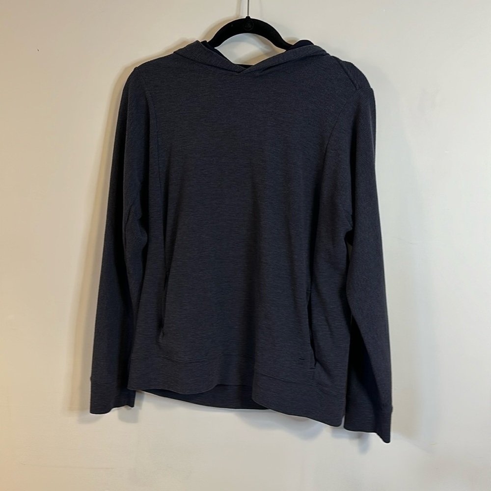 Tommy John Waffle Hoodie with Pockets. Navy. Large.
